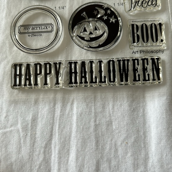 Perfect Fit- Halloween B1413 - Picture 4 of 7